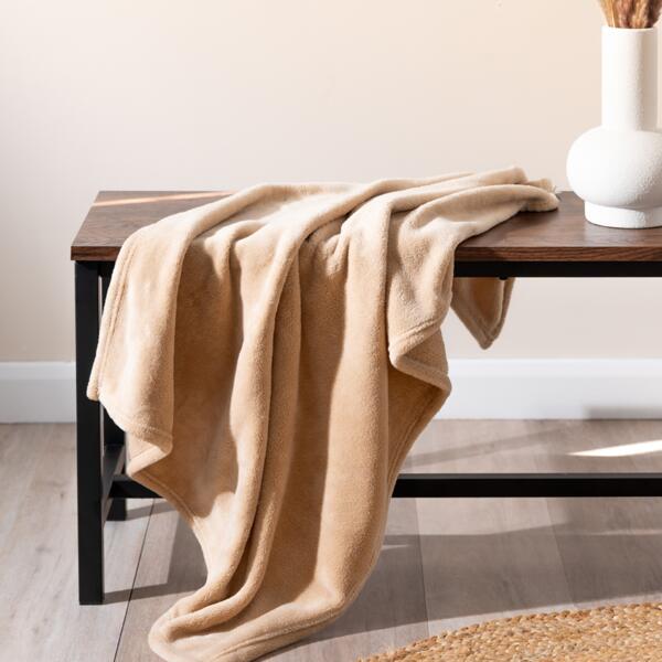 Brand Lab Large Plush Fleece Blanket Thumbnail